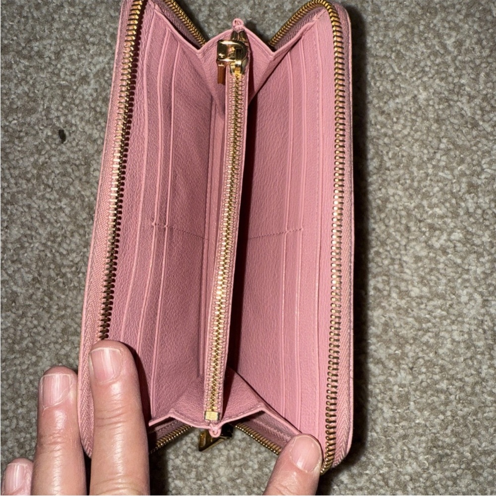 Auth Miu Miu Pink Leather Wallet with miu miu box CLEAN!! AND COA - Picture 6 of 10